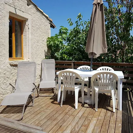 Apartamento Chemin De La Carquette Meynes Exterior foto