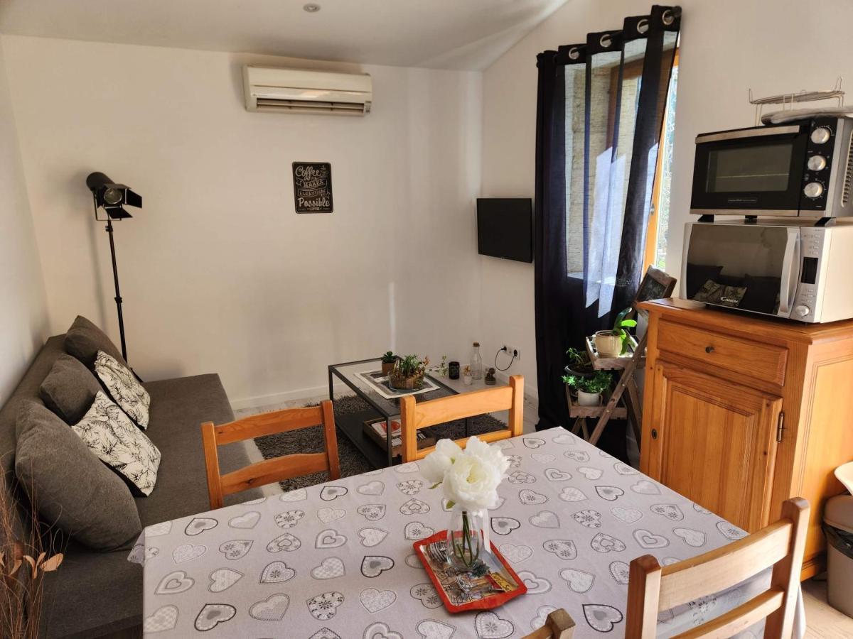 Chemin De La Carquette Apartment